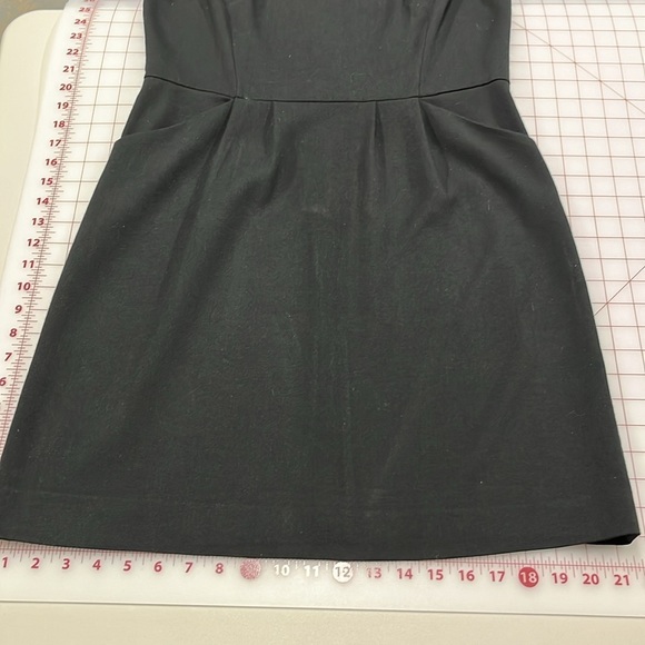 LOFT Cap Sleeve Scoop Neck "Little Black Dress"  Two Pocket Career Dress SZ 8 - Picture 11 of 14